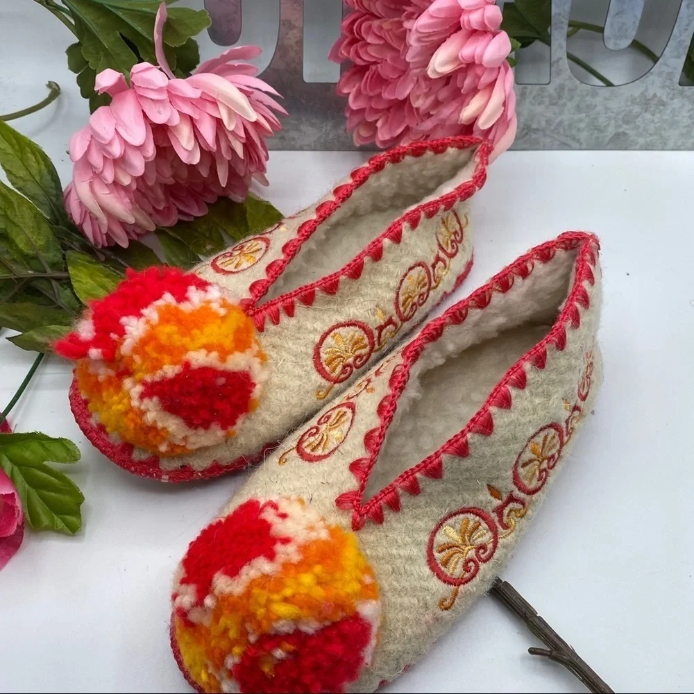 Greek Wool Slippers 34/US 2.5 -3 Youth‎ Orange Pink